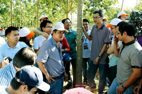 Sau thương vụ này, 2 công ty cao su Cường Thịnh và An Thịnh đã lỗ khoảng 1.100 tỷ đồng nếu tính theo giá trị thị trường. Ngược lại giá cổ phiếu HAG (Công ty Cổ phần Hoàng Anh Gia Lai) lại tăng lên rất nhiều.