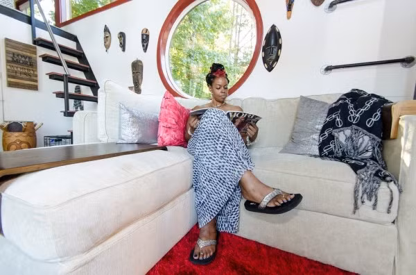 “Công việc xây dựng làm cho tôi cảm thấy mình khỏe và mạnh mẽ hơn. Tôi đam mê tìm kiếm và lên kế hoạch cho từng chi tiết nhỏ.