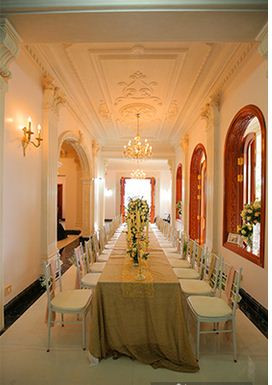 Cách bày trí toàn bộ nội thất trong biệt thự này đều mang phong cách chủ đạo từ các tòa lâu đài ở Châu Âu. Ảnh: Saigonplanner