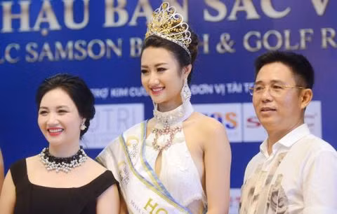 Ông Lê Sỹ Hiệp cũng là một doanh nhân có tiếng quê ở Quảng Ninh. Tuy nhiên, ngoài việc những hình ảnh bên vợ đẹp con ngoan, rất hiếm thông tin về ông được tiết lộ. Từ ngày lấy ông Hiệp thì việc kinh doanh của bà Thanh Hòa càng khởi sắc.