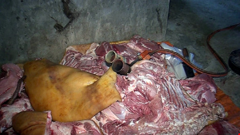 Nhung vu thuc pham ban bi vach mat trong nam 2016