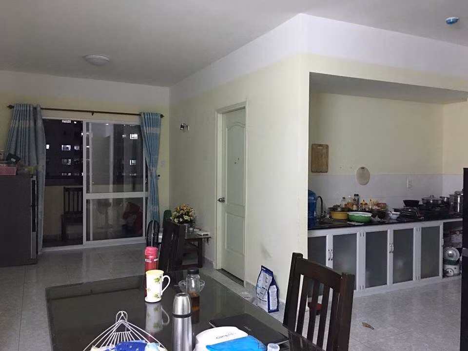  SGGP cũng thông tin, Văn phòng UBND TPHCM cho biết, khu Chung cư Khang Gia chưa được cơ quan chức năng chấp thuận nghiệm thu nhưng chủ đầu tư đã tự ý cho người dân vào ở, gây nguy hiểm về tính mạng cư dân. Ảnh: Facebook.