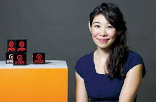 Sau khi tốt nghiệp đại học, Nguyễn bắt đầu tập tành kinh doanh mỹ phẩm online, sau đó cô thử ở lĩnh vực công nghệ xanh nhưng rồi cả 2 ý tưởng kinh doanh đều thất bại. Cô mới quyết định học thêm ngành luật ở Đại học Golden Gate.