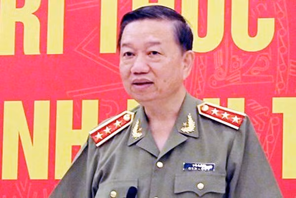 Bo truong Cong an bac tin Trinh Xuan Thanh ve nuoc