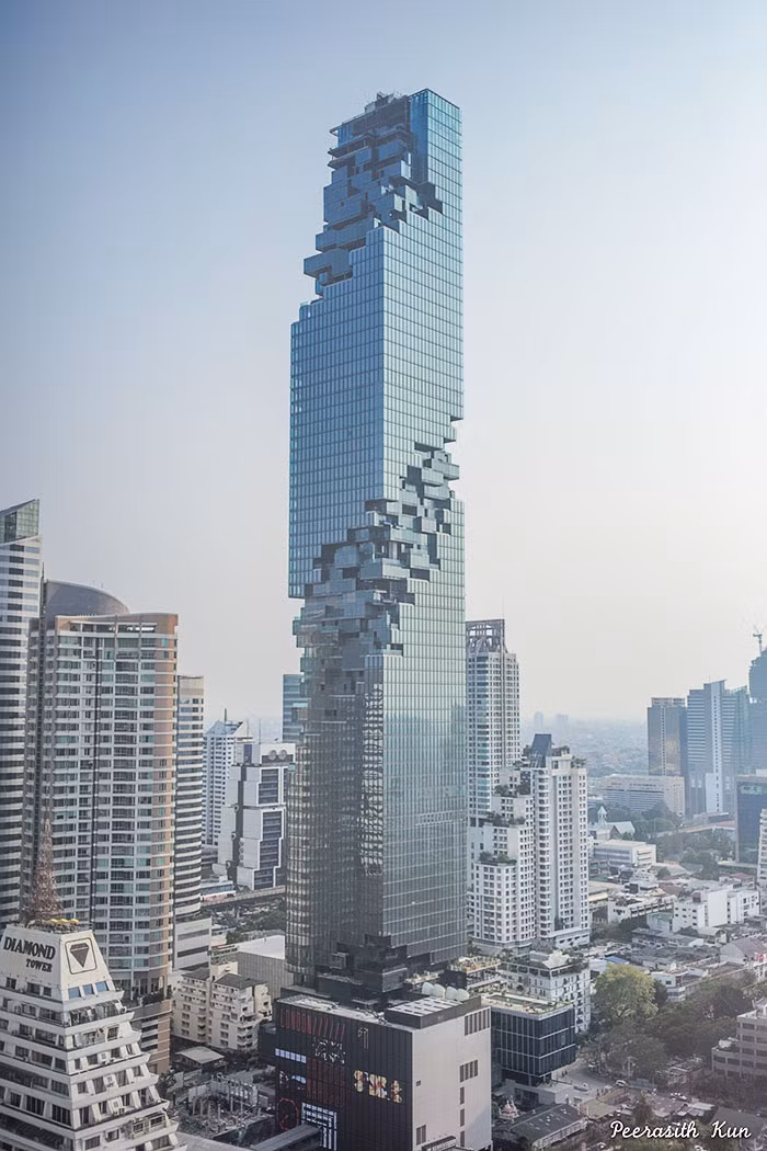 Tổng chi phí xây dựng Mahanakhon Tower lên đến 17 tỷ bath ( 11 tỷ đồng).