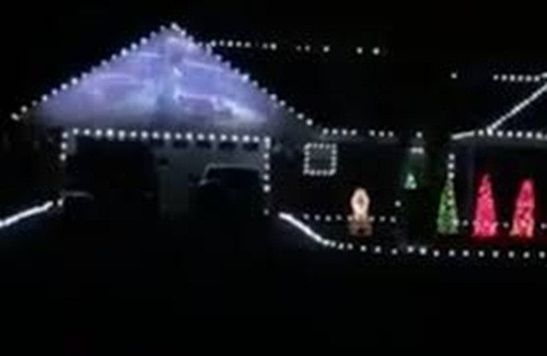 Ngôi nhà chiếu những cảnh hoạt hình nổi tiếng.