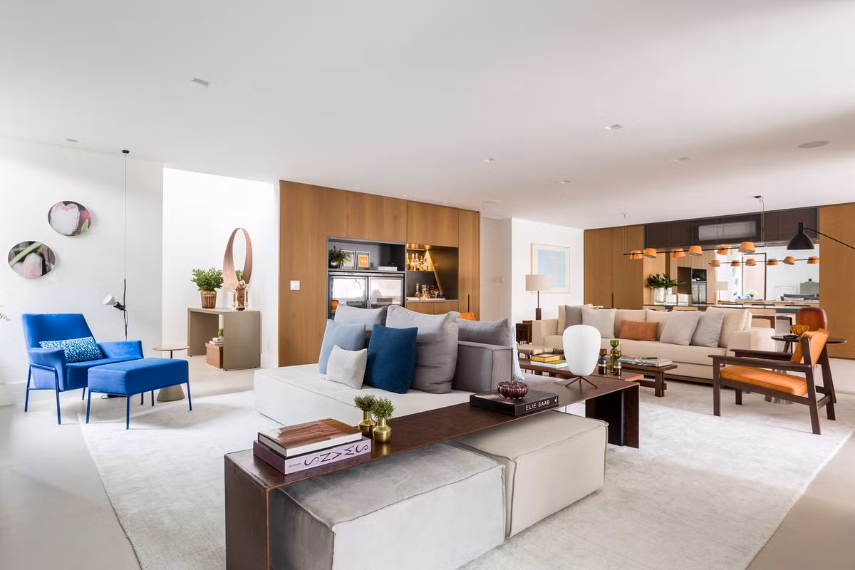 Điểm nổi bật nhất của ngôi nhà chính là thiết kế độc đáo giúp đưa tối đa ánh sáng tự nhiên vào bên trong.