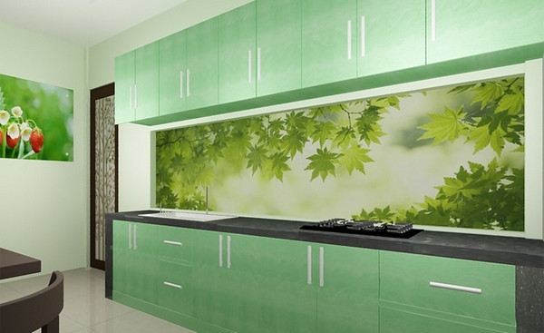 Kính ốp bếp còn có độ bền, độ an toàn cực cao, khả năng chống va đập, va chạm mạnh. Ảnh: Over-blog.