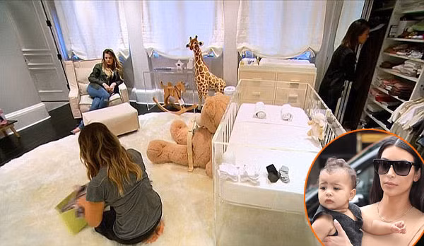 Mẹ Kim sắm sửa cho con gái mình toàn đồ hiệu không chỉ quần áo. Từ chiếc giường công chúa hơn 4000 đô la cho đến 5 chiếc xe đẩy khác nhau, mỗi chiếc giá gần 1.000 USD, gửi đến nhiều thành phố khác nhau như Paris, New York, Los Angeles... để sử dụng trong mỗi chuyến du lịch và công tác.