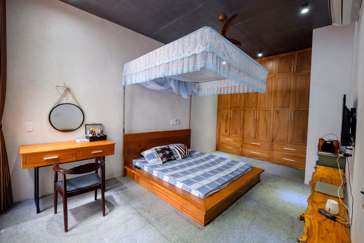 Mặc dù vậy, PH House vẫn được cung cấp đầy đủ gió và ánh sáng tự nhiên.