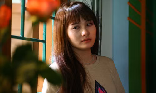 Bao Thanh bi keo dam thung chan khi quay “Song chung voi me chong”