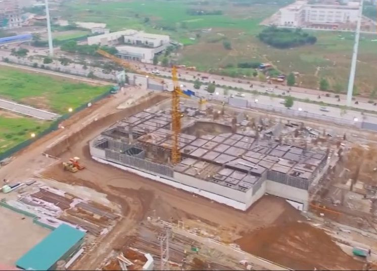 Cũng tại dự án này, Hải Phát còn thế chấp bằng tài sản gắn liền với đất hình thành trong tương lai là Công trình hỗn hợp cao tầng. Ảnh: Roman Plaza.