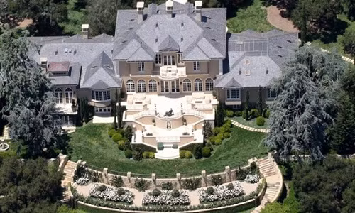 Khu biệt thự Silicon Valley Mansion, Mỹ. Silicon Valley Mansion được xem như là một trong những căn nhà khổng lồ nhất thế giới. 