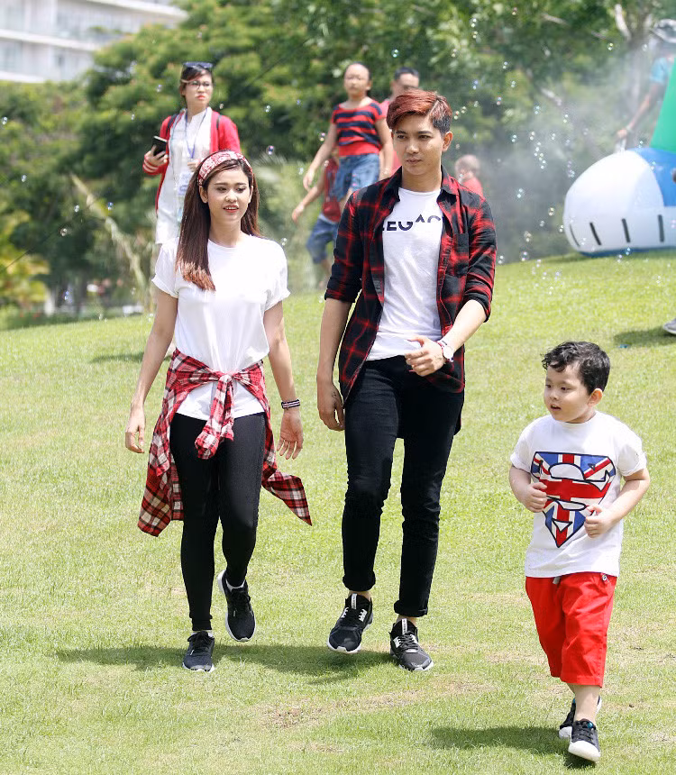 Mức học phí của cậu bé Sushi theo nhiều người sụ đoán phải đến hàng trăm triệu đồng/năm.