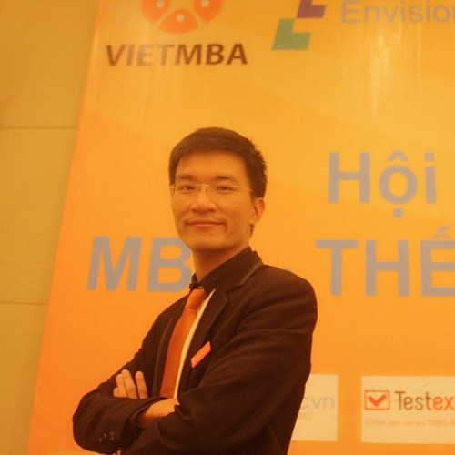 Với số vốn ban đầu chưa đến 1,5 tỷ đồng nhưng sau 2 năm anh chàng giám đốc trẻ đã đạt doanh thu tới 60 tỷ. Ngoài thu nhập từ kinh doanh hoa giấy, Cường còn mở thêm các lớp dạy nghề và câu lạc bộ handmade để tăng thêm nguồn thu cho công ty, đồng thời tạo ra nguồn lực nhân công và tận dụng sản phẩm chất lượng của học viên để cung cấp cho thị trường.