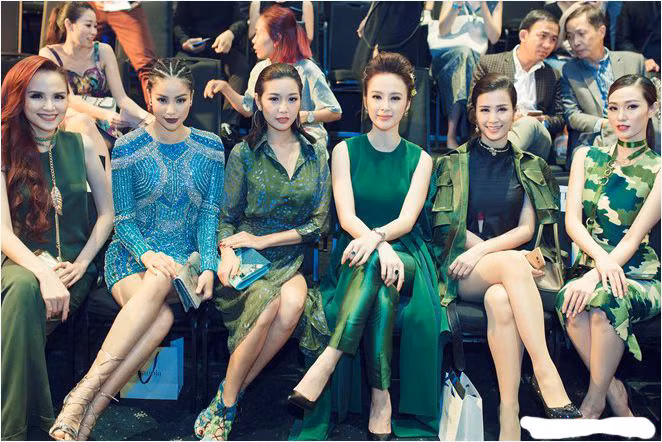 Sự kết hợp ăn ý giữa trang phục, hai phụ kiện đắt giá cùng cách trang điểm nhẹ nhàng khiến "nữ thần thảm đỏ" trở thành tâm điểm được quan tâm nhất trong dàn người đẹp có mặt tại của sự kiện. Ảnh: Zing.