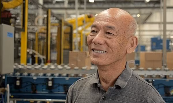 Lo day chuyen san xuat tuong ot noi tieng cua nguoi My goc Viet