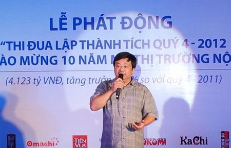 Sau đó, để dập tan tin đồn, vào buổi tiệc kỷ niệm 10 năm Masan Consumer, ông Quang đã xuất hiện với vai trò là người phát biểu mở đầu buổi lễ. Ông cũng mạnh mẽ bác bỏ tin đồn thất thiệt. Ngay lập tức, cổ phiếu của tập đoàn ổn định trở lại.