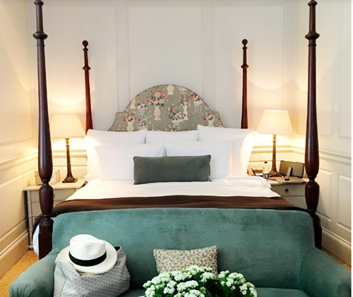 Meghan Markle cũng thường xuyên đăng tải hình ảnh căn hộ siêu sang của mình.