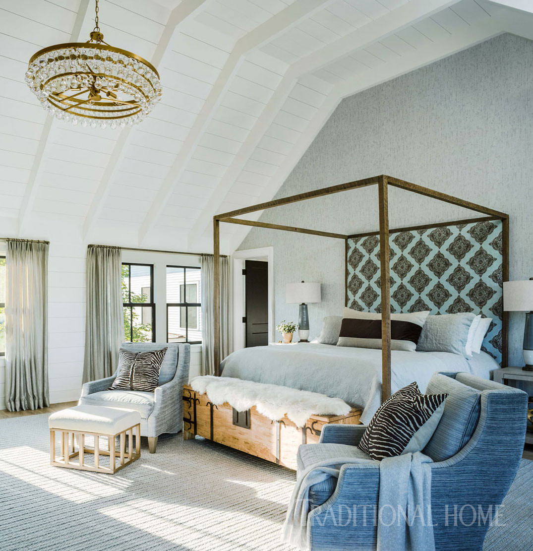 Phòng ngủ nhỏ nhắn nhưng toát lên sự ấm áp đến lạ. Ảnh: traditionalhome.