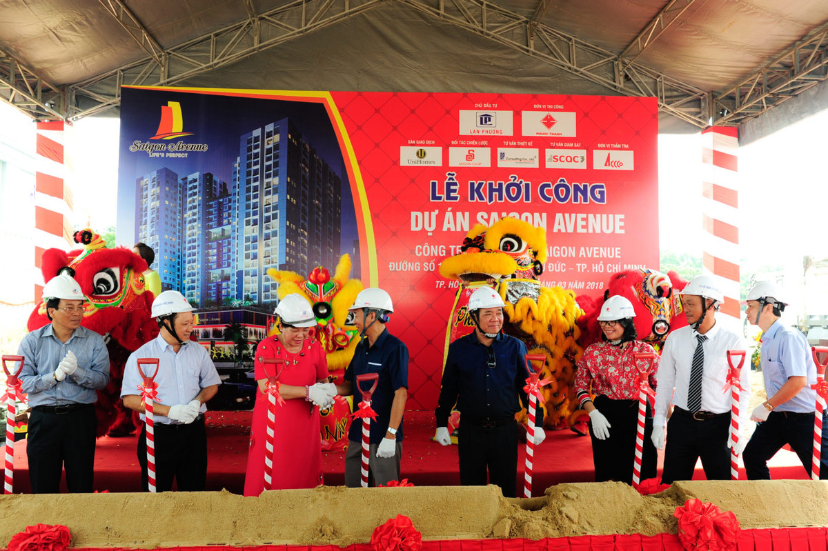 Tập đoàn Lan Phương luôn tự hào với kinh nghiệm 14 năm trong lĩnh vực bất động sản, xây dựng nhiều dự án lớn. Tuy nhiên, thông tin dự án Saigon Avenue đang thế chấp tại Ngân hàng Nông nghiệp và Phát triển Nông thôn Việt Nam (Agribank), chi nhánh 9 khiến khách hàng băn khoăn về tiềm lực của tập đoàn, đồng thời lo lắng về sự phức tạp khi mua căn hộ tại dự án này. Ảnh: lanphuongco.com.