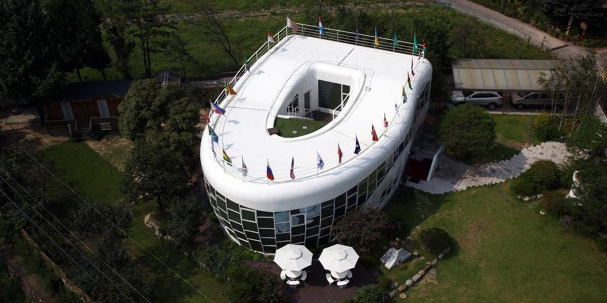 Và nhìn từ trên cao xuống.