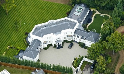 "Ngôi nhà trong mơ" của John Terry đang sở hữu có giá trị lên đến gần 7 triệu euro.