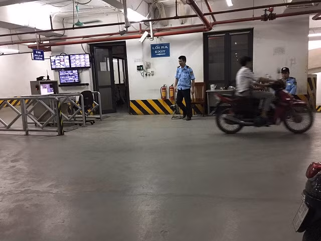 CT3 Le Duc Tho van nong va van ban “la” cua quan