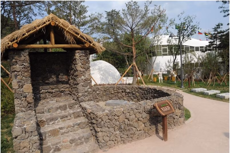 Chủ nhân của ngôi nhà đã đầu tư tới 1,6 triệu USD để xây dựng.