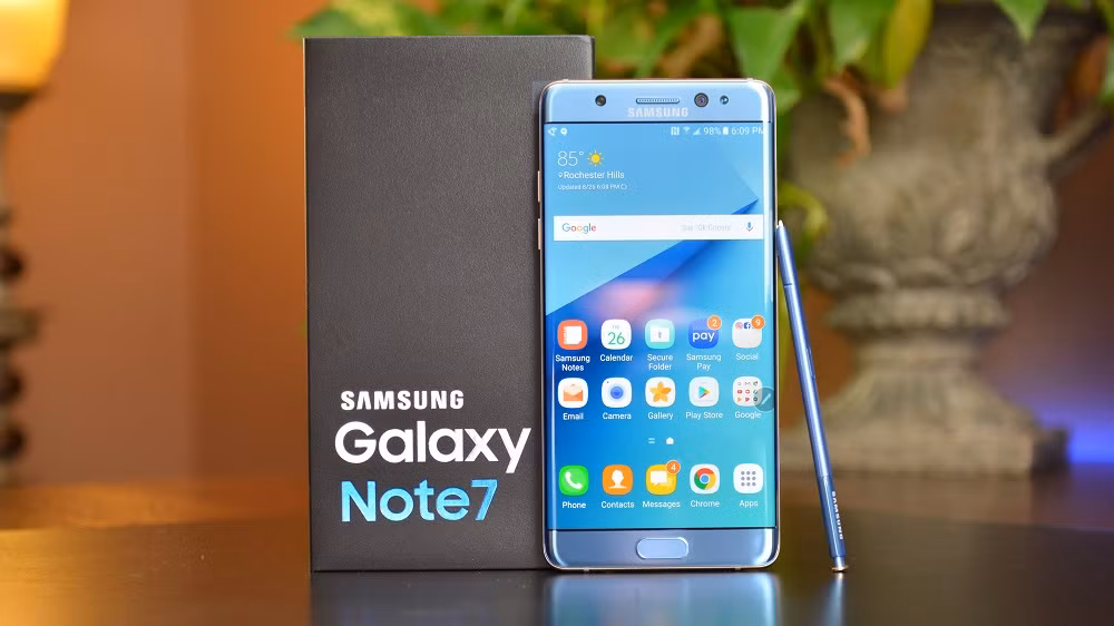 Và mức giá 14 triệu sẽ giúp Samsung cũng như khách hàng có thể dễ dàng lựa chọn sản phẩm hơn. Và chúng ta cùng chờ đợi mức giá chính thức của sản phẩm trong thời gian tiếp theo.