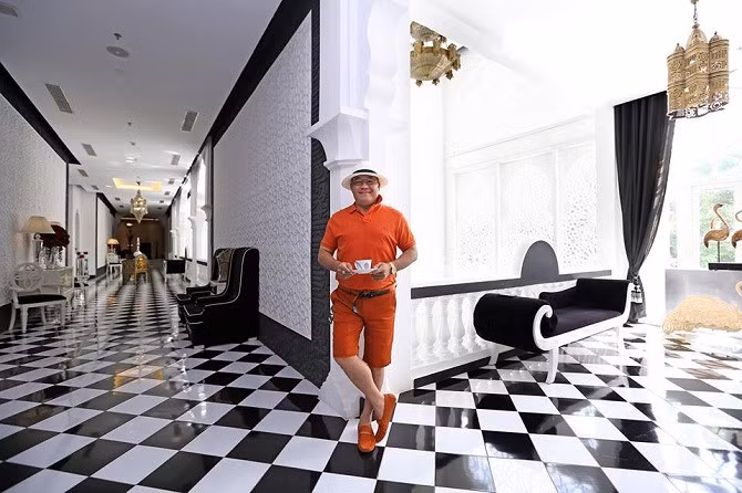 Tòa lâu đài này có giá trị 15 triệu USD, tương đương khoảng 300 tỉ đồng. Tòa lâu đài có 19 phòng, lấy cảm hứng từ ngôi đền Taj Mahal (Ấn Độ). (Ảnh Bizlive)