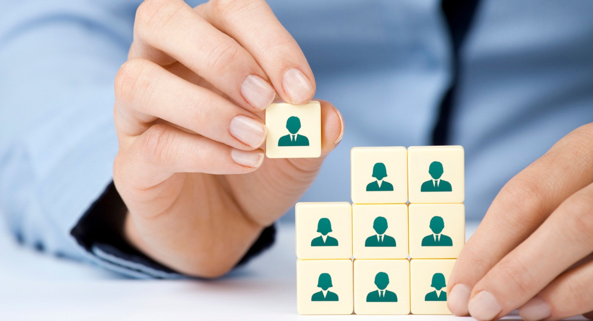 Điều này mang lại cho ngành nghề quản lý nhân sự một giá trị nhất định, đồng nghĩa với việc đem lại thu nhập khá cao. Ảnh: cmcsoft.