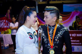 Phan Hiển cho hay, vì vợ con anh cố gắng hết sức để đạt được huy chương dành tặng họ.