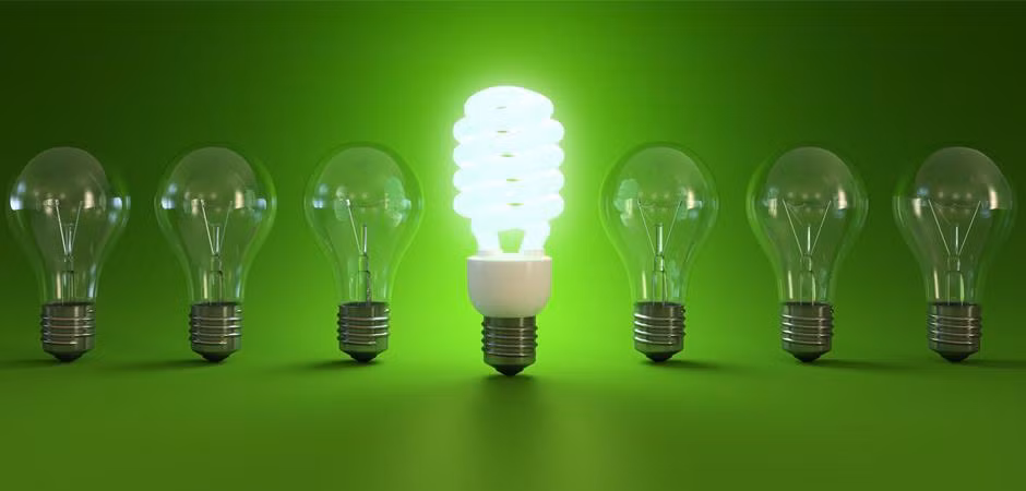 Với hệ thống chiếu sáng, bạn nên sử dụng các loại bóng đèn led tiết kiệm điện thay cho các loại đèn compact hay bóng đèn sợi đốt thông thường. (Ảnh Powertime)