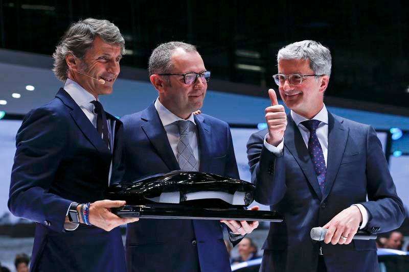 Sáng 18/6/2018, Rupert Stadler bị cảnh sát Munich bắt giữ. Stadler là lãnh đạo cao nhất trong Volkswagen bị bắt giữ kể từ khi scandal gian lận khí thải của hãng xe này nổ ra năm 2015. Ảnh: Thehimalayantimes.