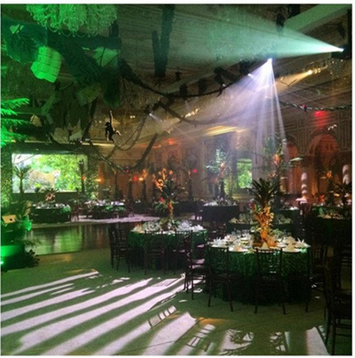 Khi ông chiến thắng chức vụ cao nhất nước Mỹ, những người ủng hộ ông cũng đã tổ chức tiệc lớn ăn mừng chiến thắng ngay tại khu nghỉ dưỡng này.