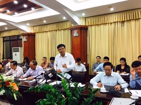 Toan canh thit lon rot gia ky luc khien nong dan dieu dung-Hinh-2