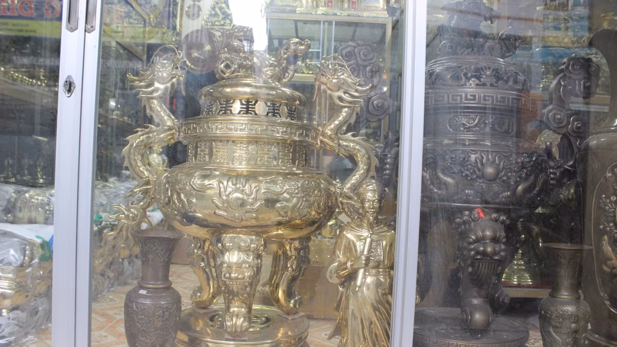 Trước nguy cơ làng nghề cuối cùng này bị xóa sổ, Sở VH – TT – DL TP.HCM cho biết, Sở đã có phương án và kế hoạc để bảo tồn giá trị văn hóa làng nghề truyền thống. Trong đó, làng nghề đúc đồng An Hội là một trong những địa điểm đang cần được bảo tồn