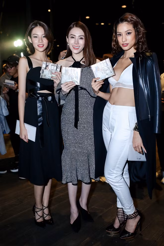 Bộ 3 The Face gồm Phí Phương Anh, Lê Hà và Lilly Nguyễn tại liveshow Love song của Hồ Ngọc Hà. Tuy nhiên, Lily Nguyễn bị chế về cách ăn mặc hở hang, khoe nội y hơi lố.