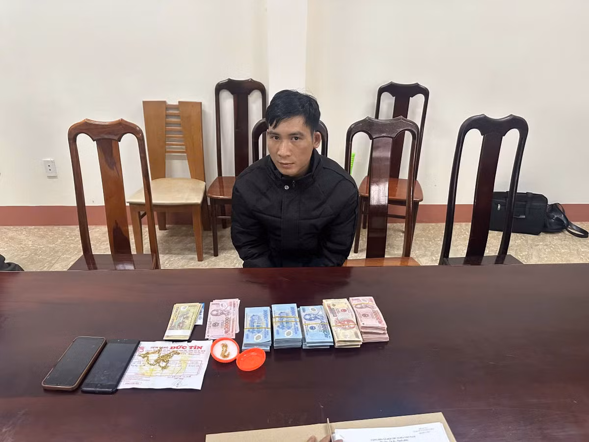 Dak Lak: Nam thanh nien gia vo doi tien moi de cuop tai san