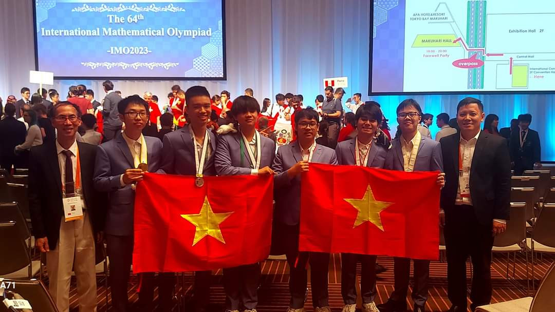 Chuyen dac biet ve hai anh em ruot cung doat Huy chuong Vang Toan hoc-Hinh-6