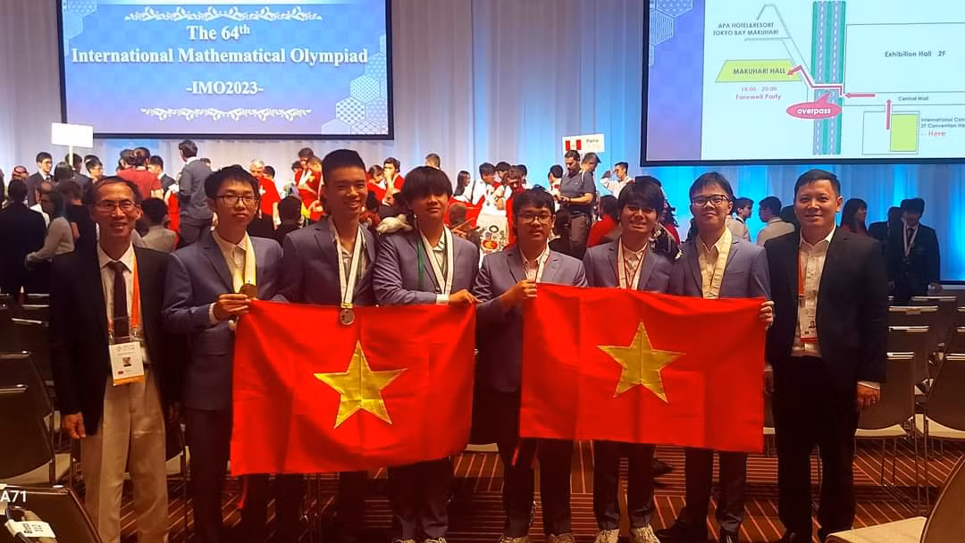 Chuyen dac biet ve hai anh em ruot cung doat Huy chuong Vang Toan hoc-Hinh-6