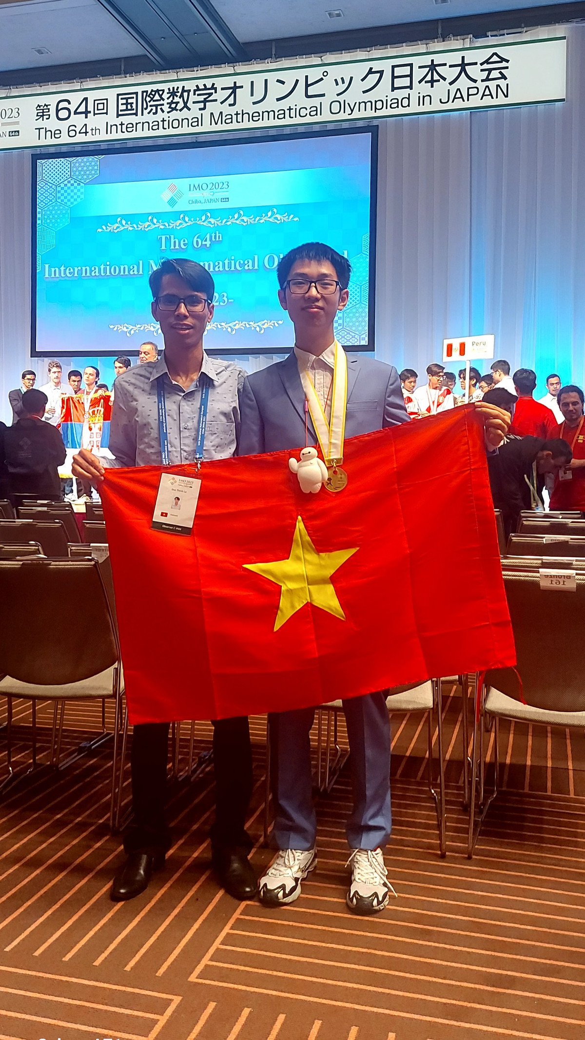 Chuyen dac biet ve hai anh em ruot cung doat Huy chuong Vang Toan hoc-Hinh-4