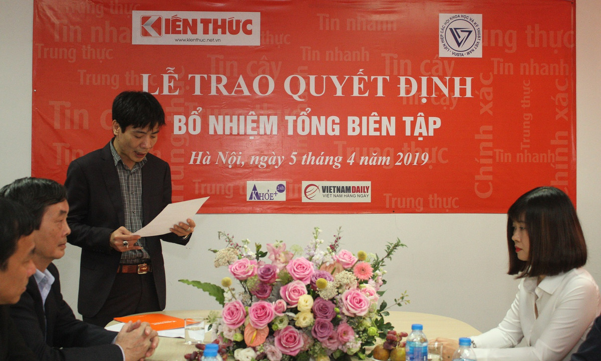 Ba Nguyen Thi Mai Huong tro thanh Tong bien tap Bao dien tu Kien Thuc-Hinh-2
