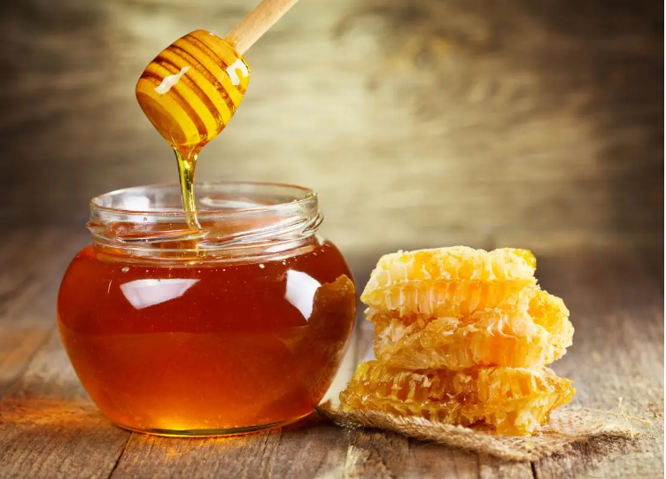 Bi ong dot, xu ly tai nha the nao moi an toan?-Hinh-2