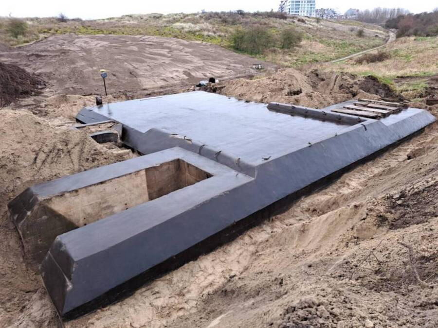 Các nhà khảo cổ thông báo đã tìm thấy 3 hầm trú ẩn thời Thế chiến 2 ở Knokke, Willemspark, Bỉ. Họ có khám phá này khi triển khai phục hồi cồn cát ở ở Knokke. Đây là một phần của dự án LIFE DUNIAS.