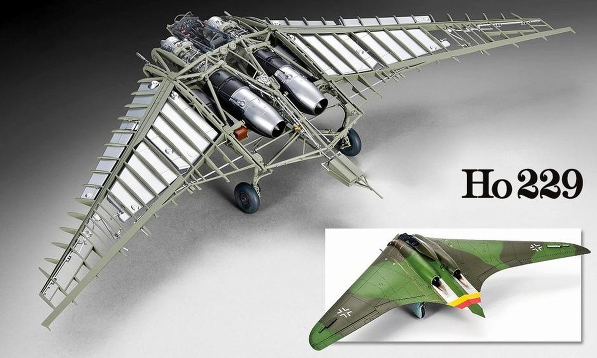 Xuất phát từ việc các máy bay của Đức luôn bị thiệt hại nặng khi đối đầu với tiêm kích Spitfire hiện đại của Anh, các quan chức Đức quốc xã muốn phát triển một oanh tạc cơ uy lực có thể vươn tới nước Mỹ. Thêm nữa, mẫu máy bay ném bom này có trọng tải trên 1.000 kg, tầm hoạt động hơn 1.000 km với tốc độ 1.000 km/h.