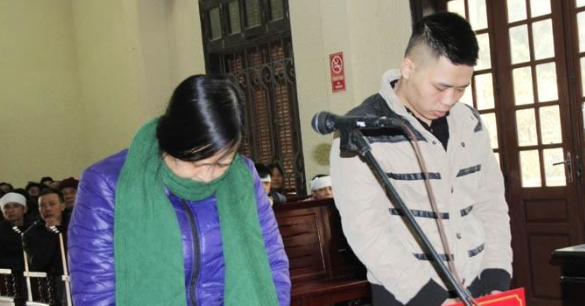 Sau khi giết anh T., Duy còn chiếm đoạt luôn chiếc xe máy của anh này. Ngày 6/2/2018, Tòa án Nhân dân tỉnh Hải Dương tuyên phạt Mạc Văn Duy tử hình; Nguyễn Thị Mến chung thân cùng về tội giết người, cướp tài sản, đánh bạc. (Ảnh: Báo Hải Dương) 