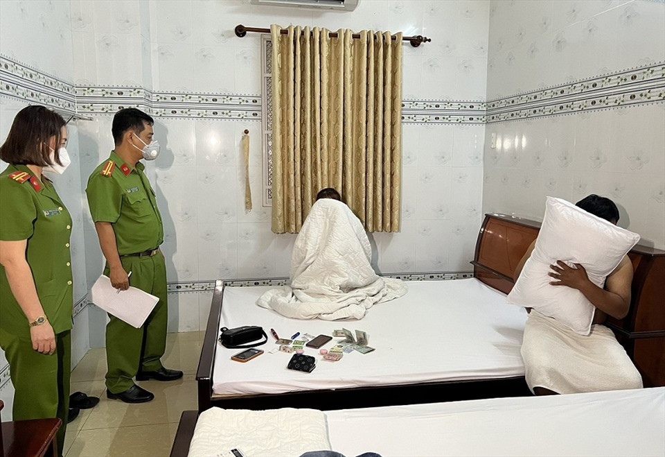 Hà Nội đặt mục tiêu triệt xóa 4 điểm phức tạp về mại dâm Ha Noi dat muc tieu triet xoa 4 diem phuc tap ve mai dam