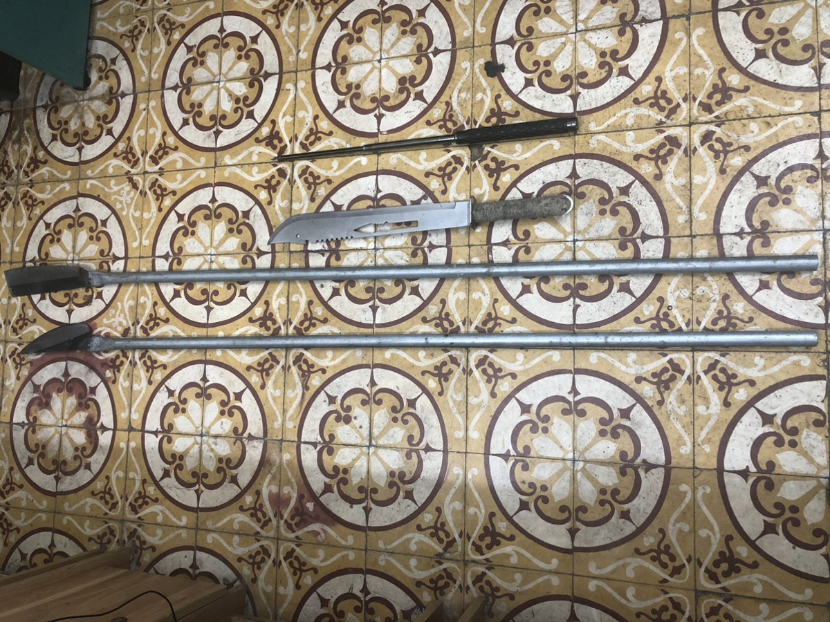 Ha Noi: Bat nhom “Nhung chu bao nho” tan cong, chem nguoi di duong